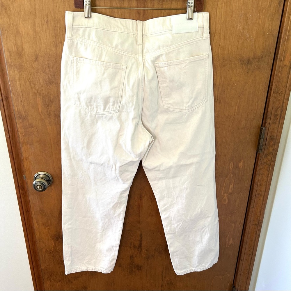 Lucky Brand Loose Hi-Rise Crop Jeans in Ecru. Size 8/29R. - Picture 4 of 13